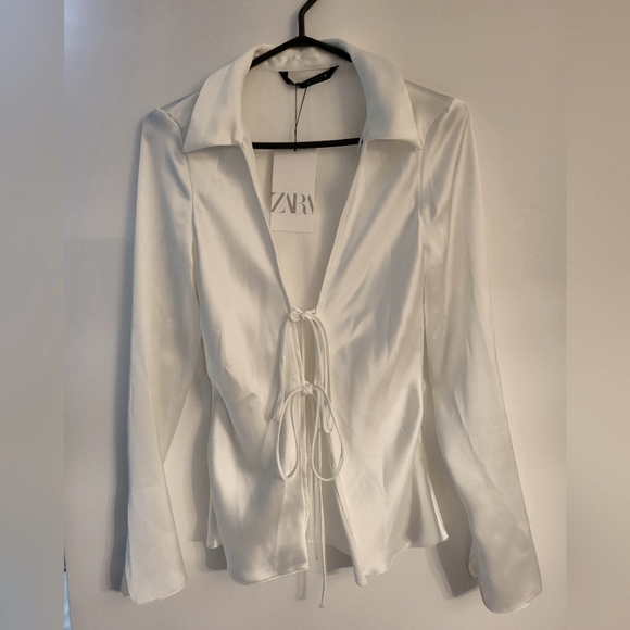 Zara Blouse - Picture 1 of 4
